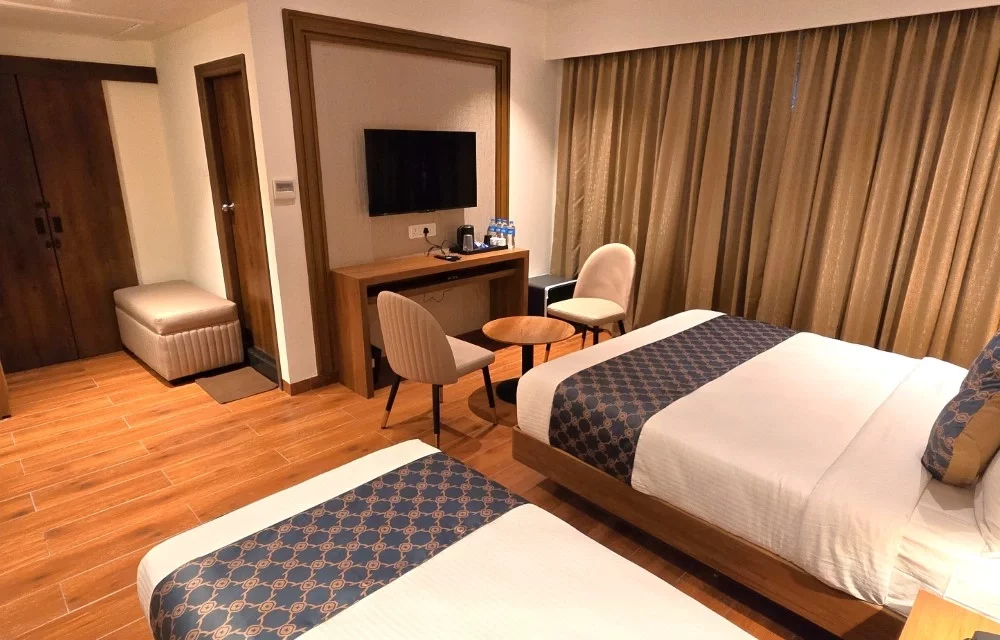 Liza Royale Hotel