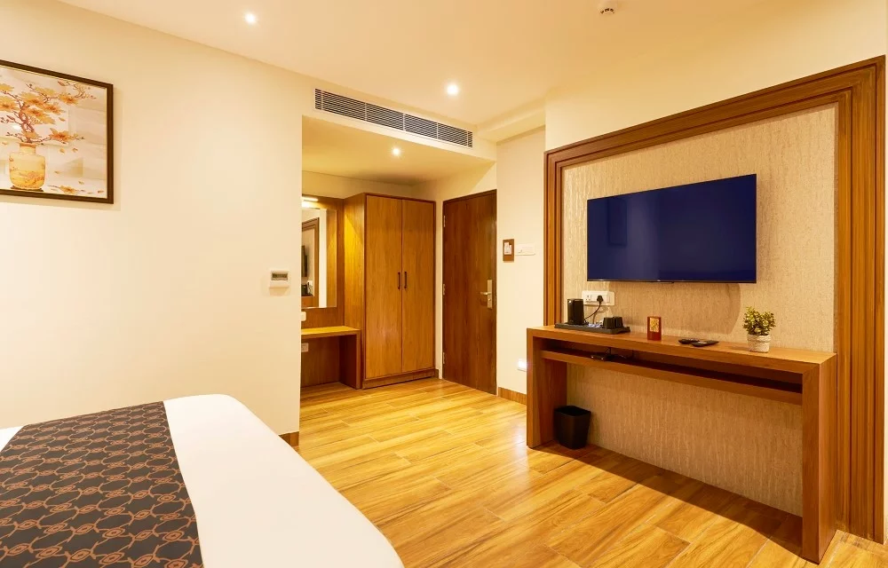 Liza Royale Hotel