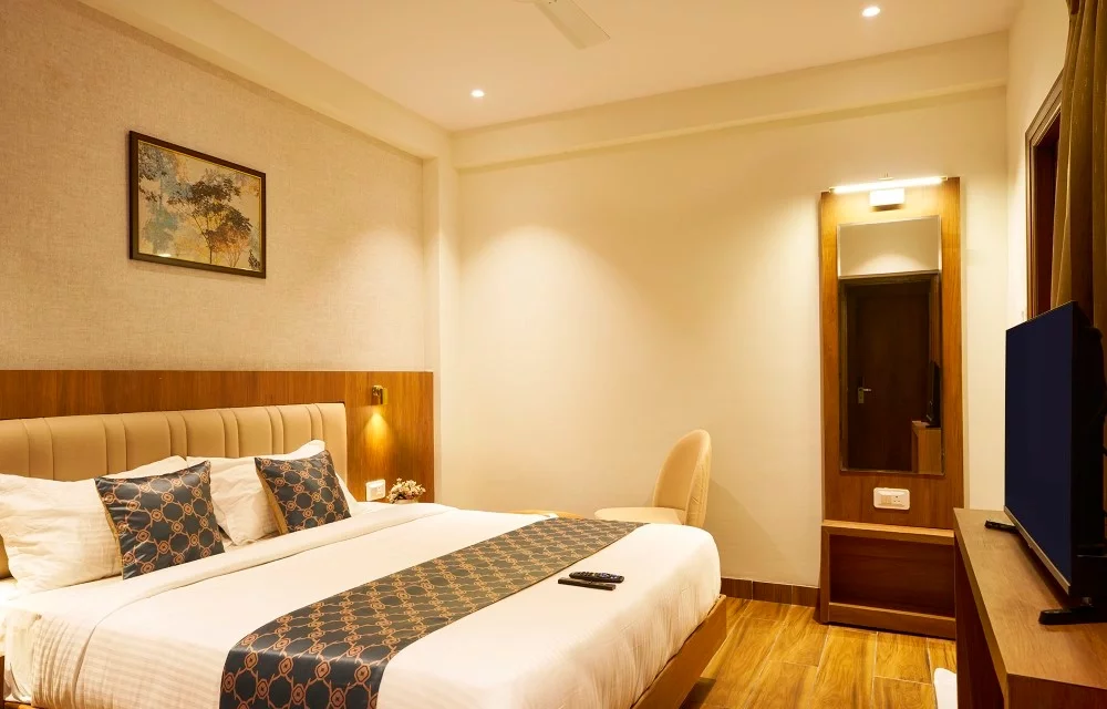 Liza Royale Hotel