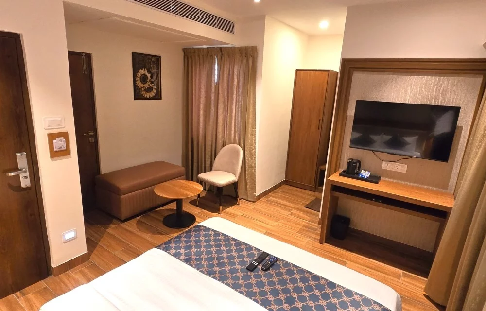 Liza Royale Hotel