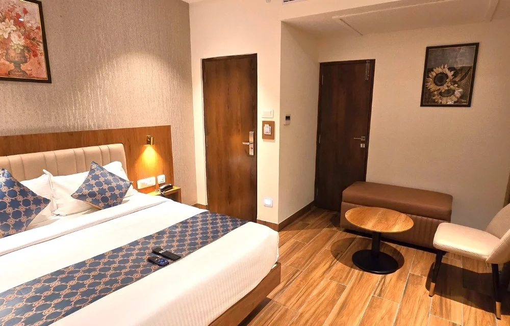 Liza Royale Hotel
